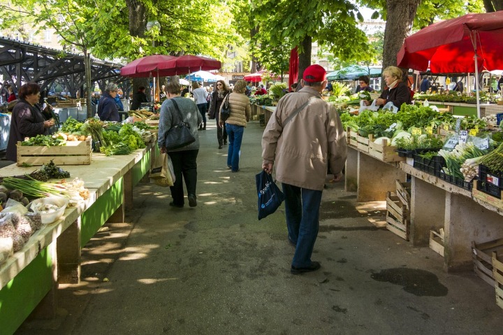 farmers market vegetables